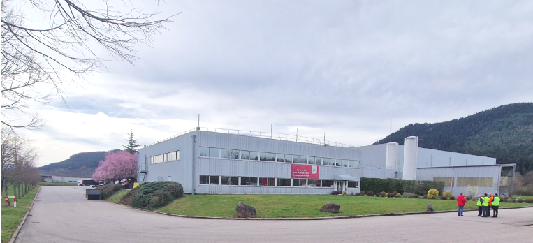 Lucart logistics hub in France